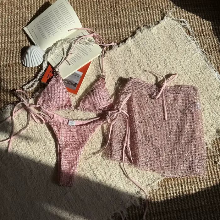 Ensemble de maillot de bain 3 pièces pour femme avec jupe sarong en résille, bikini halter et paréo 