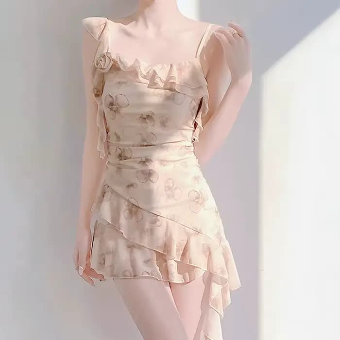 Maillot de bain une pièce pour femme, coupe conservatrice, amincissant et couvrant, style débardeur 