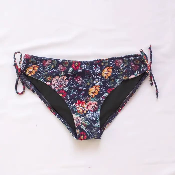 Bandage Floral Bikini de base Tanga Bikinis brésiliens femmes bas 2025 Sexy maillot de bain femmes b