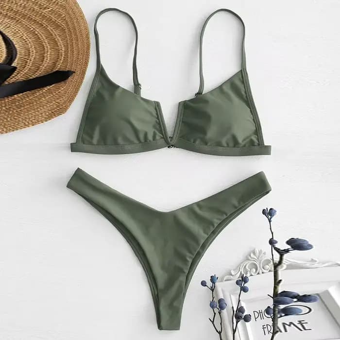 Nouveaux maillots de bain sexy : Bikinis bandeau, maillots de bain à col en V, maillots de bain push