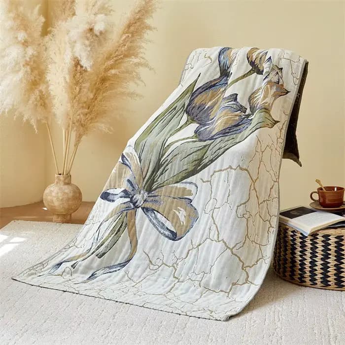 Serviette de bain en gaze florale