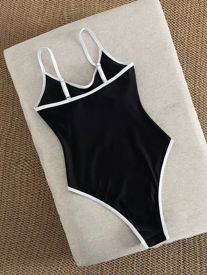 Maillot de bain une pièce noir pour femme avec bordure blanche