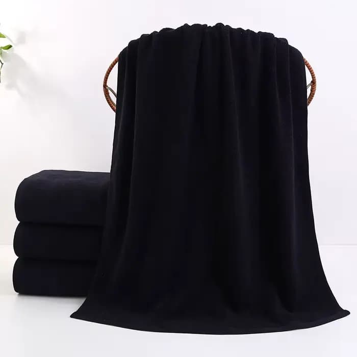 Grande serviette de bain noire