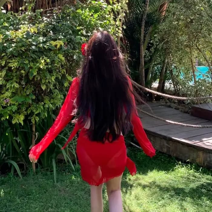 Ensemble bikini quatre pièces rouge pur avec lacets