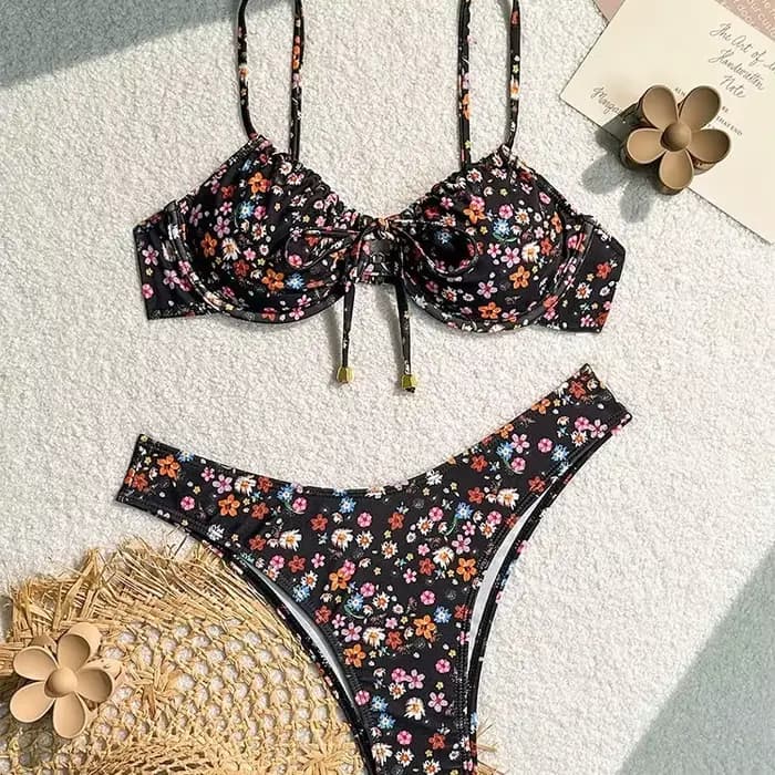 Maillot de bain deux pièces sexy pour femme, dos nu, motif floral, design évidé, bretelles croisées, tenue de plage tendance