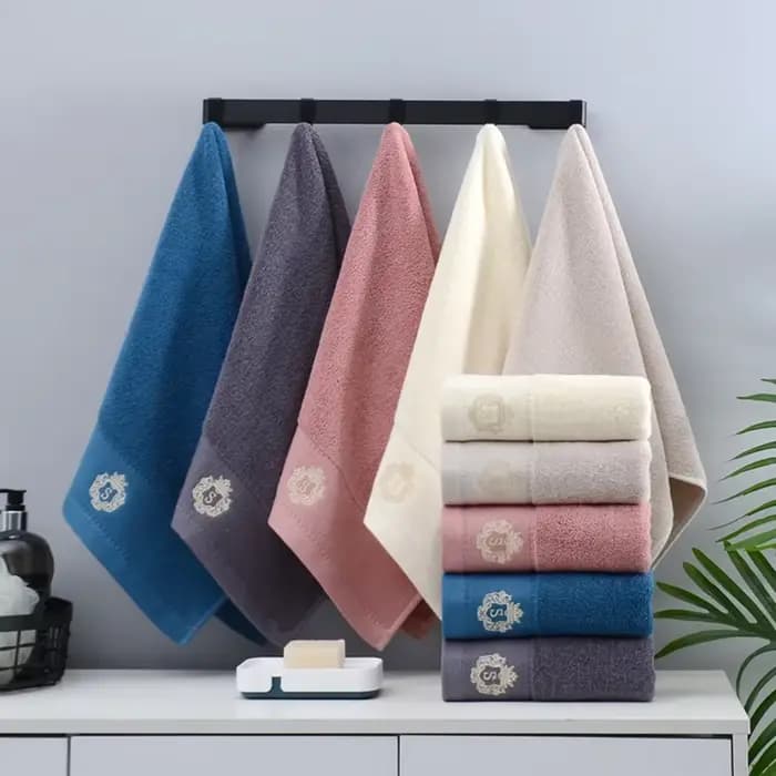 Serviettes de bain en coton pour la salle de bain – Deux tailles