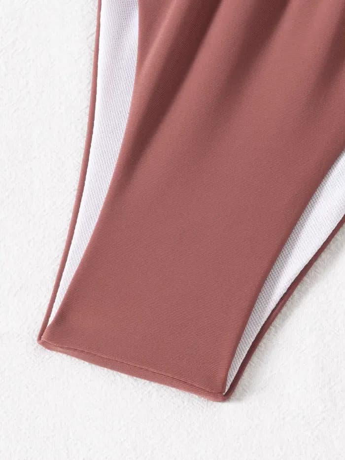 Maillot de bain femme trois pièces avec jupe