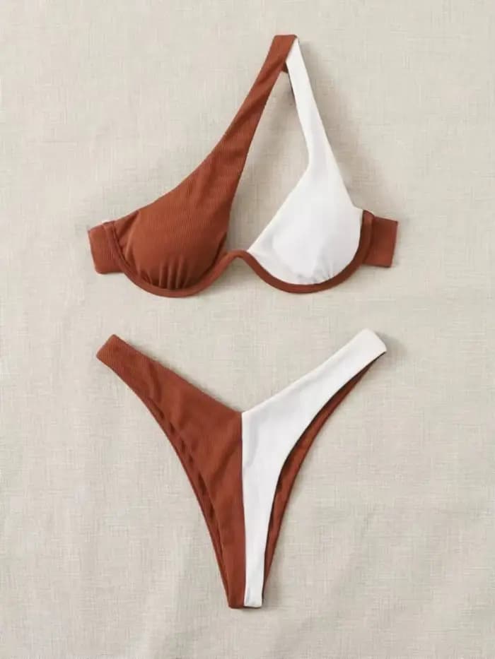 Sexy Bikinis maillots de bain découpé