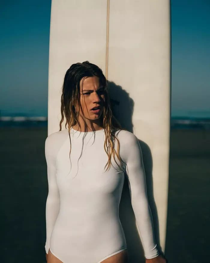 Maillot de bain une pièce à manches longues pour femme 2026 – Monokini uni tropical pour le surf
