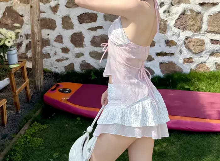 Maillot de bain deux pièces à volants style station balnéaire 2026