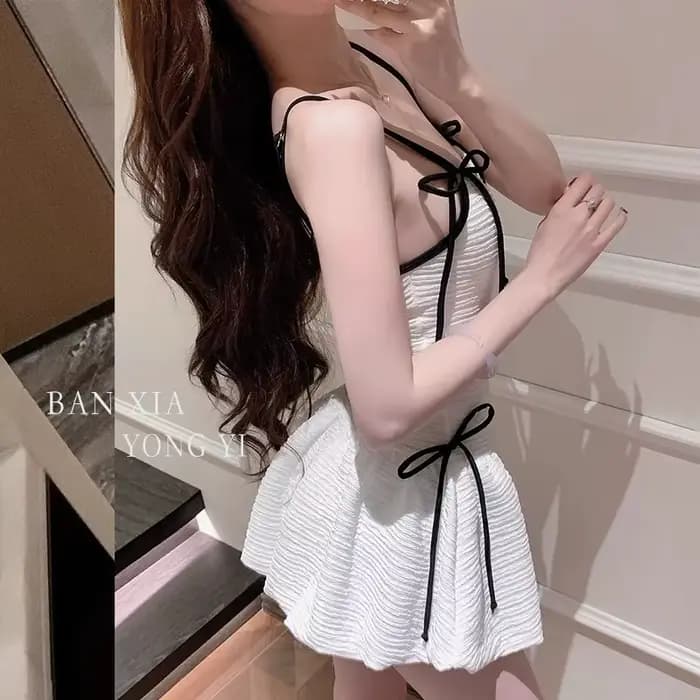 Maillot de bain une pièce élégant de style français pour femme