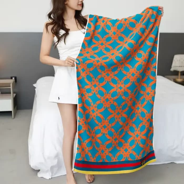 Serviette de bain en pur coton