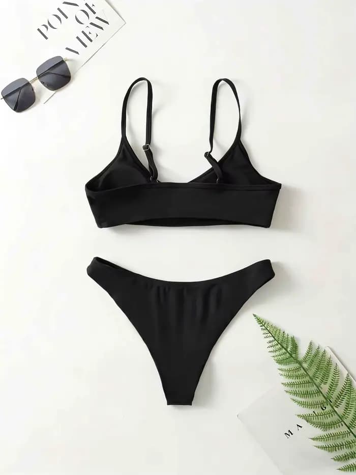Bikini soutien-gorge de couleur unie à la mode pour femmes adultes - bretelles réglables, adapté aux maillots de bain coupe slim pour les vacances à la plage