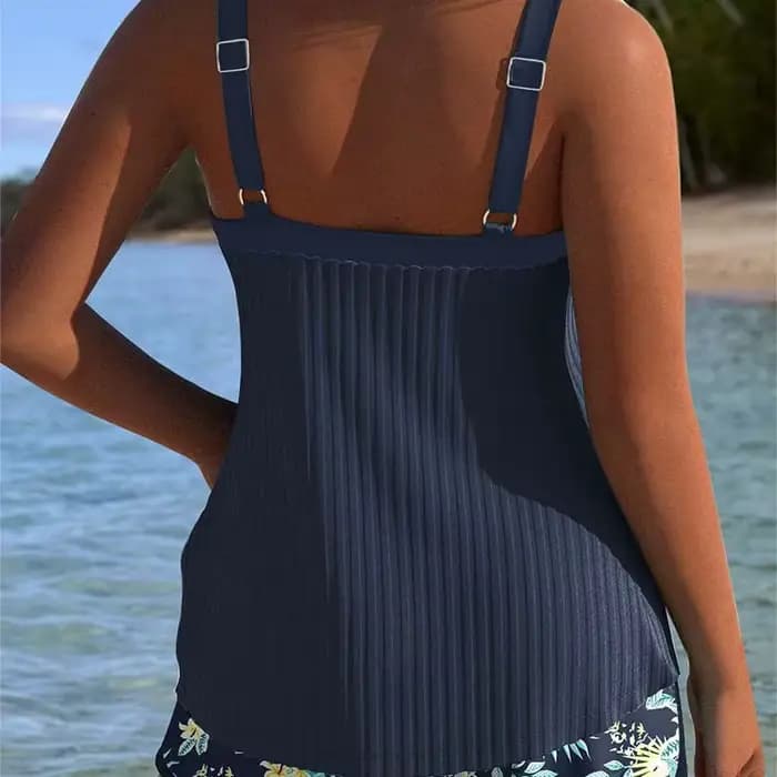 Ensemble de maillot de bain deux pièces conservateur