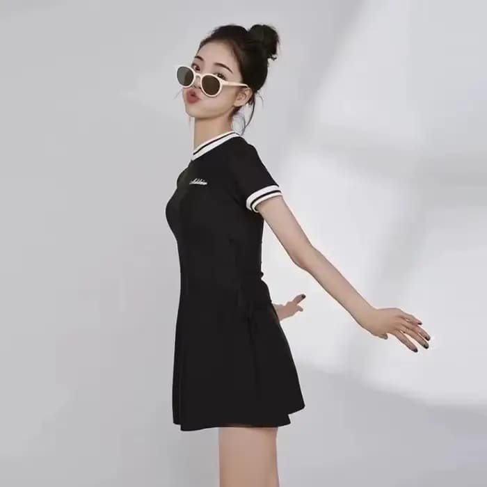 Maillot de bain deux pièces pour femmes, manches courtes, col rond, anti-roulement, associé à un short pour hommes, adapté à la natation sur la plage