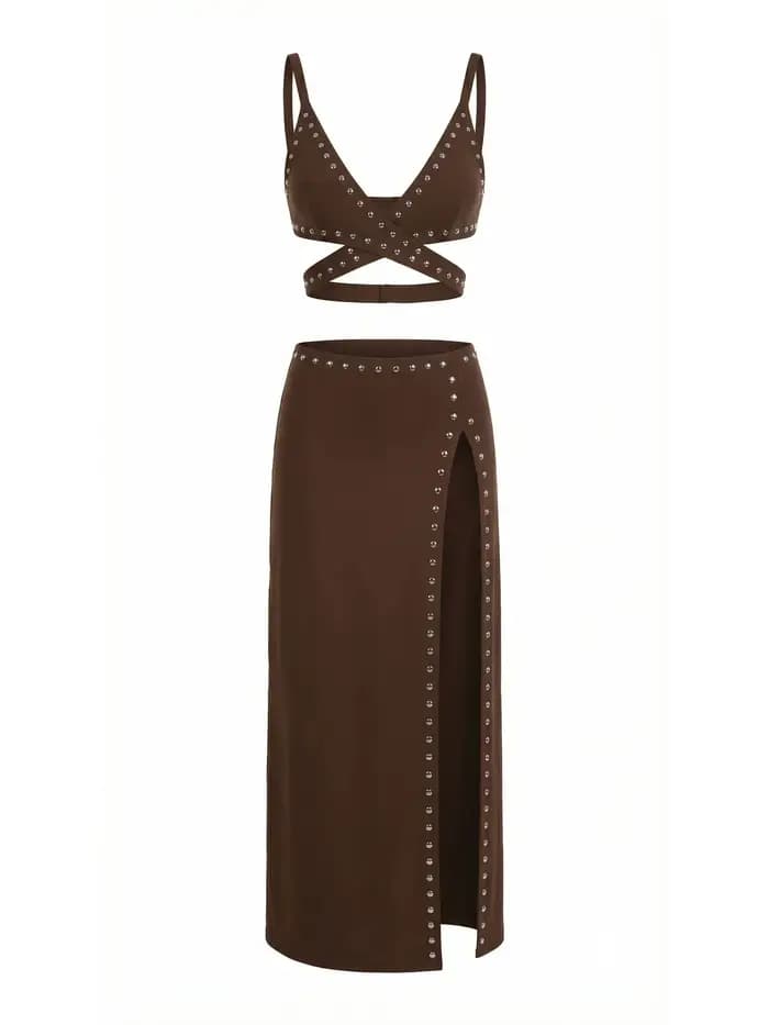 Maillot de bain bikini à clous avec jupe