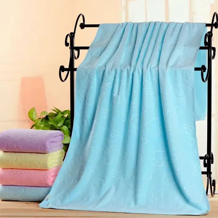 Serviette de douche légère texturée ours mignon 1 pièce, serviette de bain absorbante en microfibre Super fine, essentiels de plage, fournitures de salle de bain