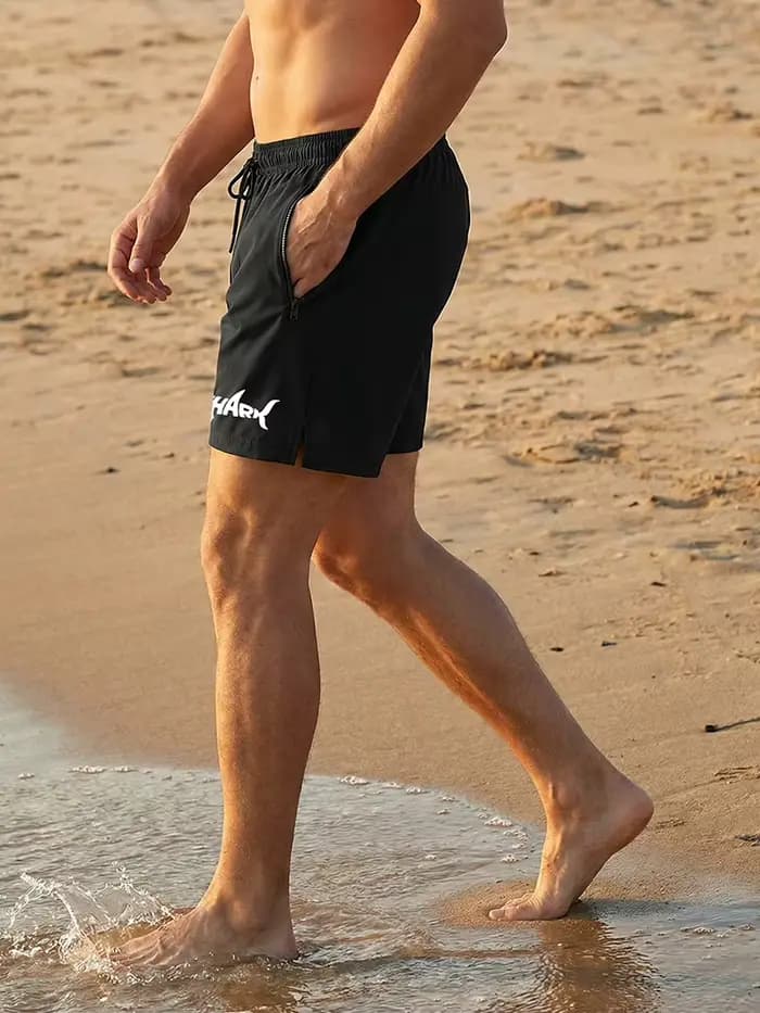 Short de bain pour homme avec motif requin