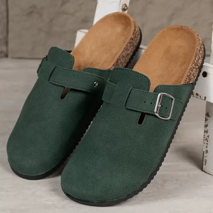 Mules décontractées à enfiler de couleur unie pour hommes, semelle souple confortable antidérapante et durable, conception à bout rond, tige en tissu confortable, semelle en PVC, fermeture à enfiler, 