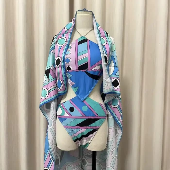 Nouvelle collection 2026 : Ensembles de maillots de bain pour femmes, style jupe, de marque de créateur, sexy, avec foulard et bretelles intégrées