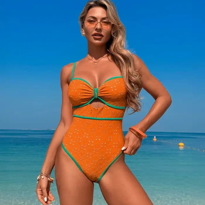 Maillot de bain une pièce orange découpé 2026 pour femme