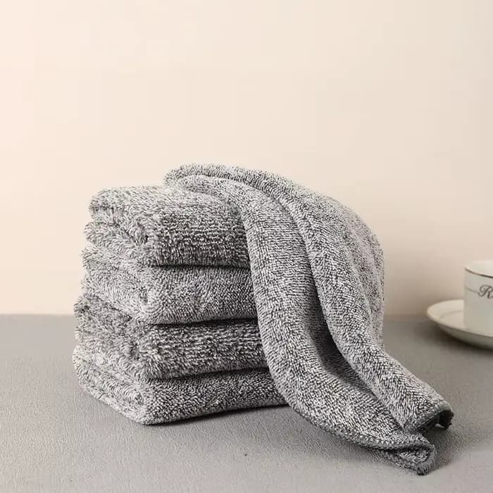 Pio à charbon de bambou pour livres