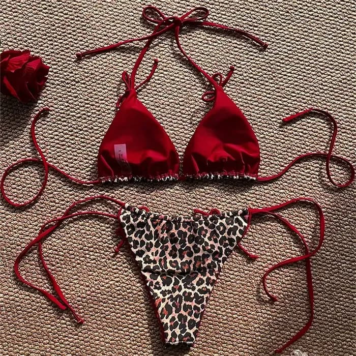 Maillot de bain léopard rouge