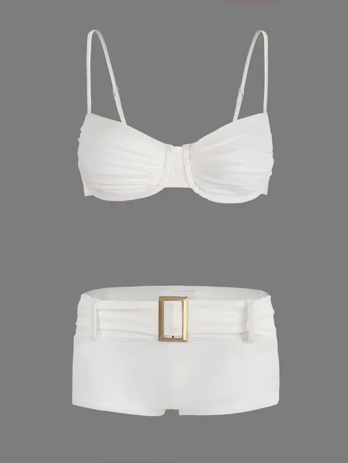 Ensemble de maillots de bain 2 pièces élégant blanc pour femme 2026 – Haut de bikini mignon à fines bretelles et short ceinturé – Tenue de vacances chic
