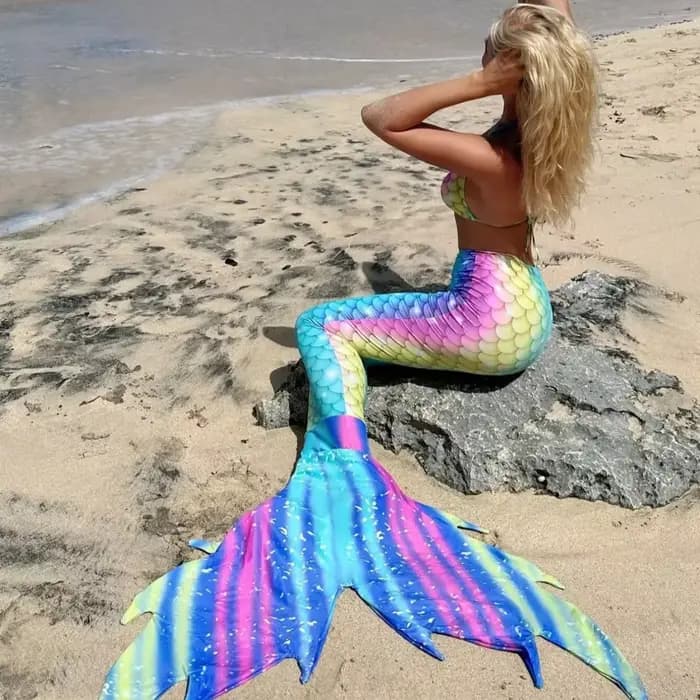 Nouvelle collection de la saison : Maillot de bain trois pièces pour femme