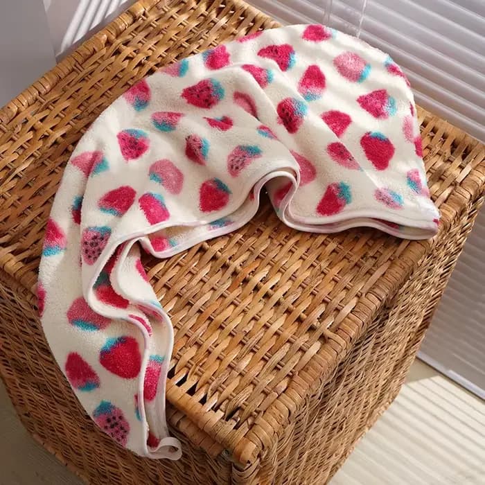 Serviette de bain en microfibre, impression de fraises, serviette pour le visage, pour adultes et enfants, dessin animé, grande serviette, ensemble de serviettes pour la maison