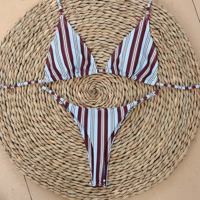 Micro bikinis 2026, nouveaux maillots de bain pour femmes