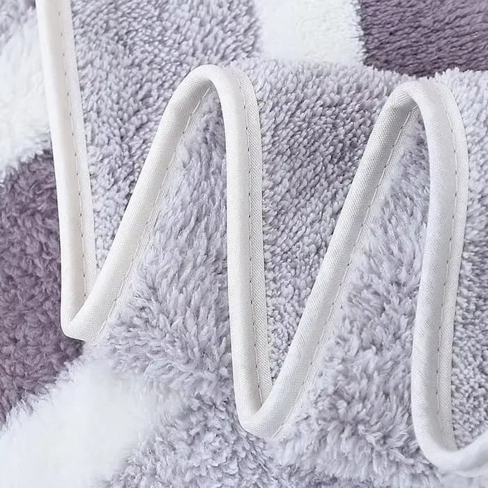 Serviette de bain épaisse, forte absorption d'eau et séchage rapide, ne perd pas ses poils, durable, ultra douce - Très adaptée aux familles et aux plages.