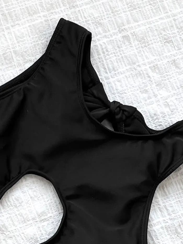 Maillot de bain une pièce découpé à lacets pour femmes