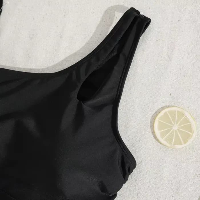 Bikinis ensemble costume maillot de bain Collection d'été femmes frais doux Sexy dos nu sport eau Wading vêtements à la mode