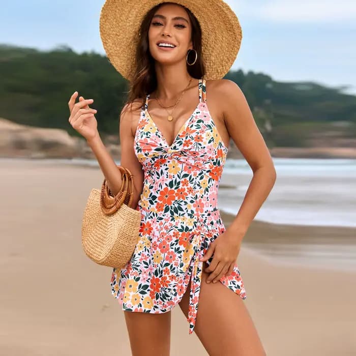 Maillot de bain une pièce torsadé sur le devant pour femmes