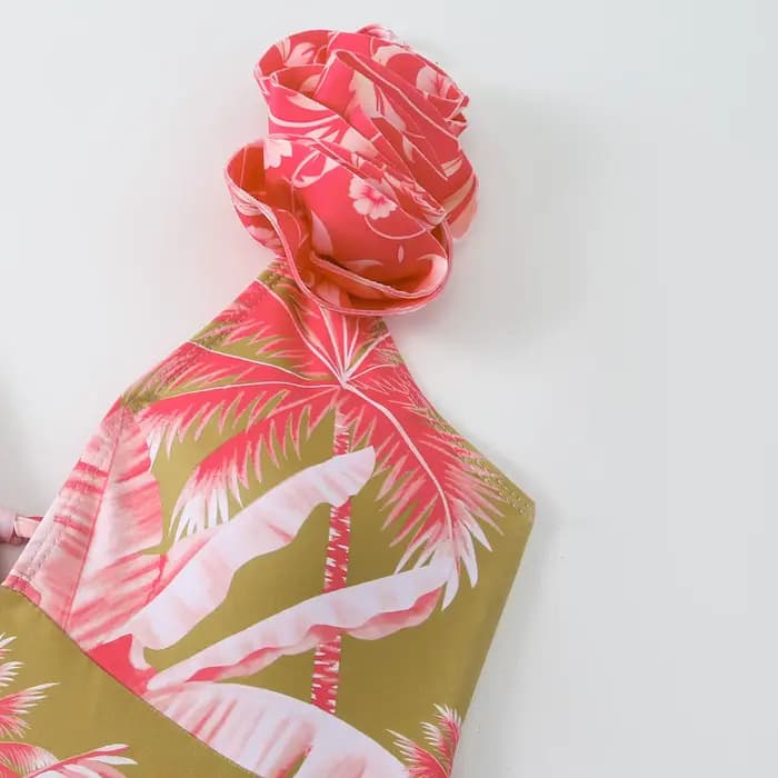Maillot de bain une pièce rétro
