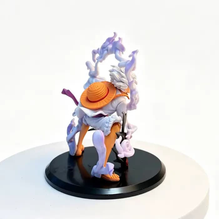 Figurine Bandai One Piece Gear Five Sun God Nika Luffy en position accroupie, modèle d'ornement périphérique d'anime, objet de collection 2D tendance