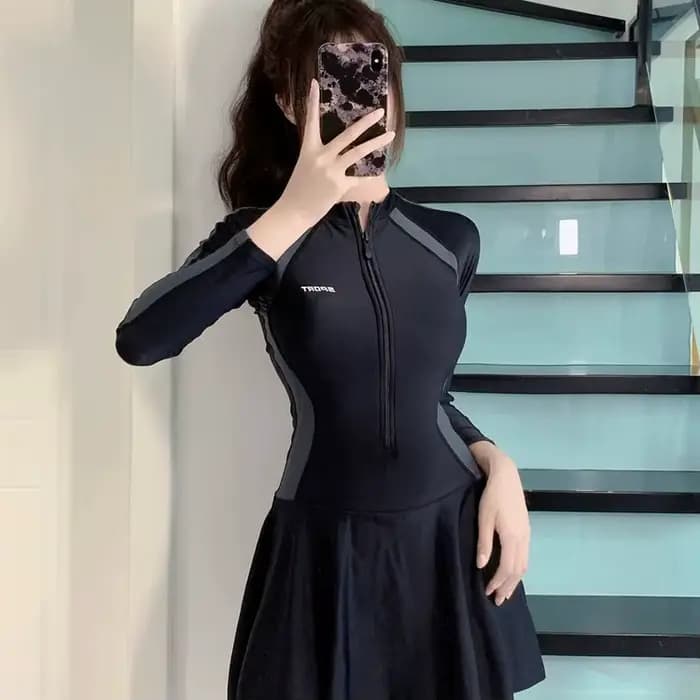 Maillot de bain une pièce à manches longues pour femmes