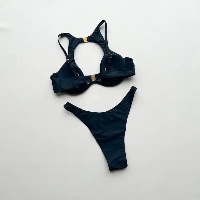 Bikinis et tankinis pour femmes