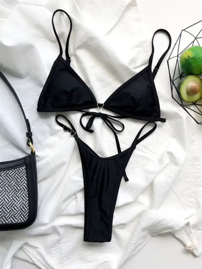 Maillot de bain string dos nu pour femmes