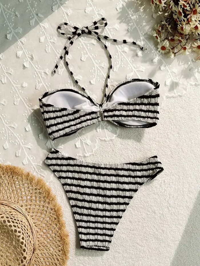 Ensemble bikini sexy rose à rayures 2026 pour femme, avec soutien-gorge push-up plissé et maillot de bain taille haute à cordon de serrage, idéal pour l'été et les vacances