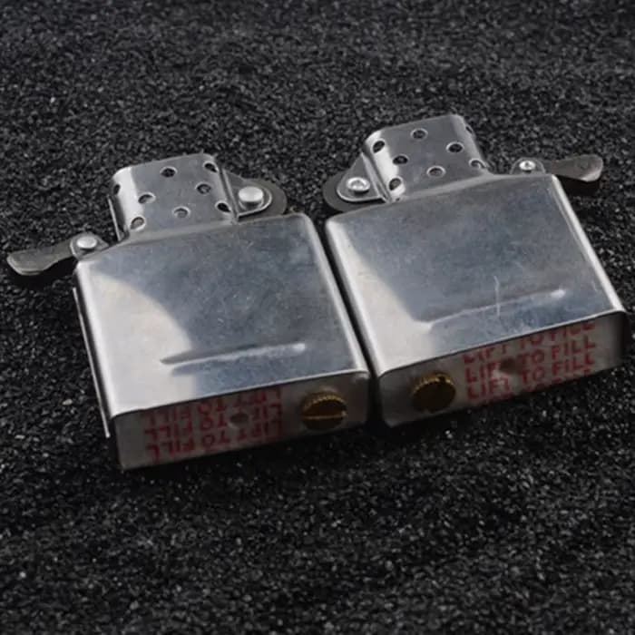 Nouveau mouvement universel pour accessoires de briquet à pétrole en métal, avec coton et plaque de combustion, compatible avec tous les types de briquets.