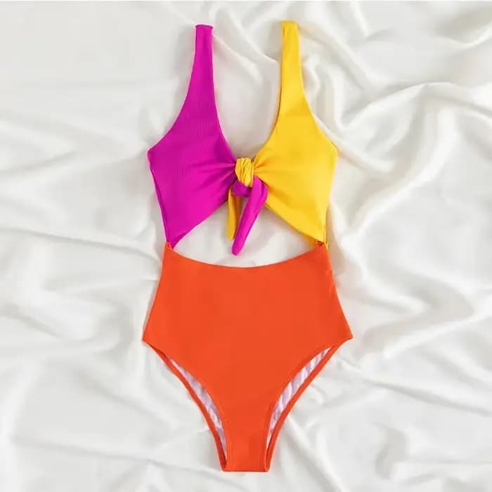 Maillot de bain une pièce évidé pour femme