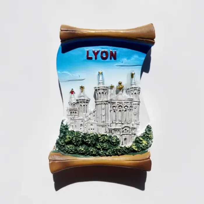 France, Lyon, bâtiments de repays, tourisme créatif, souvenirs, peintures 3D, autocollants magnétiqu