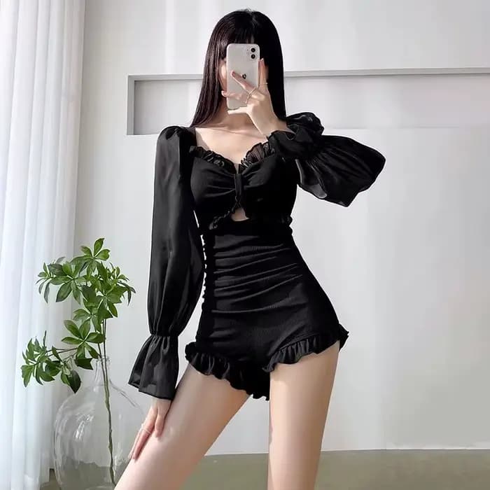 Nouveau maillot de bain à manches longues pour femmes minceur et trempage conservateur dans les sour