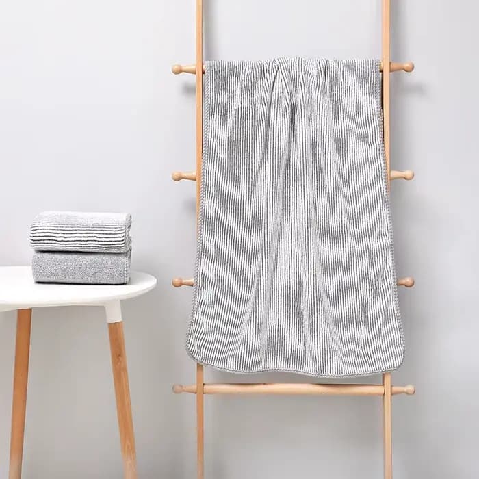 Serviette de bain en fibre de charbon de bambou antibactérienne