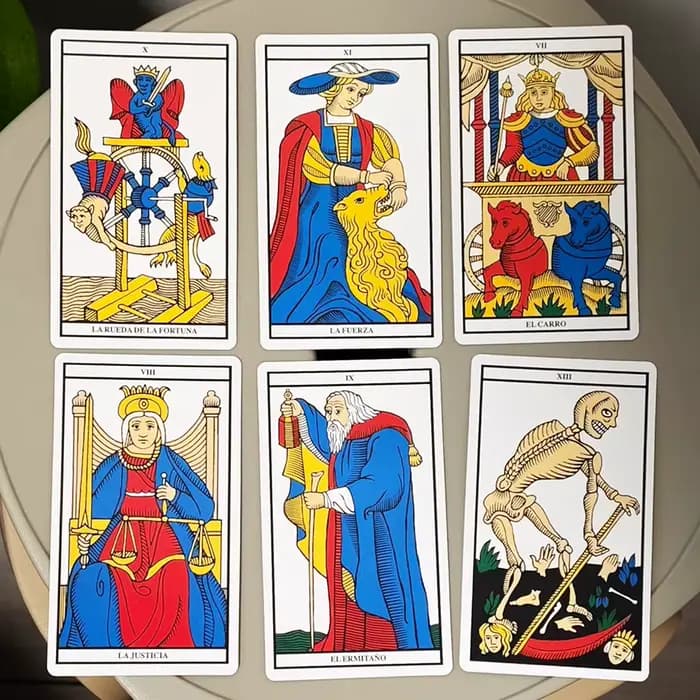 78 cartes De Tarot basées sur le système De Marseille El Tarot De Marsella (édition espagnole) 10.3*6 cm