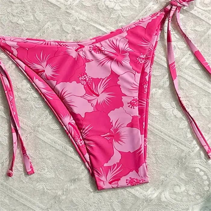 Fleur pendentif Bikinis ensembles rose imprimé fleuri maillot de bain Push Up Triangle String dos nu maillot de bain Bikini femmes plage maillot de bain