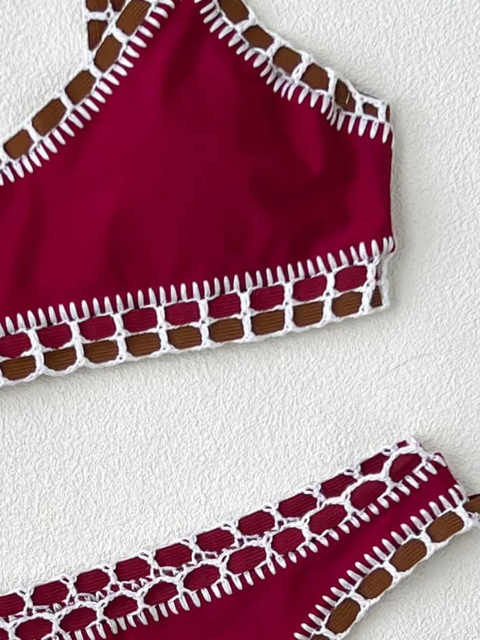 Maillot de bain femme 2026 : Ensemble bikini élégant rouge bordeaux avec bordure tressée unique