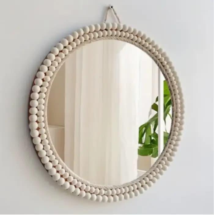 Miroir cosmétique artisanal nordique décoré de perles en bois, forme de pétale, pour commode, salon, porche, salle de bain